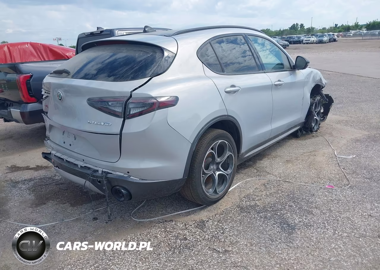 2024 Alfa Romeo Stelvio Ti Awd VIN:ZASPAKBN9R7D71878 - 4