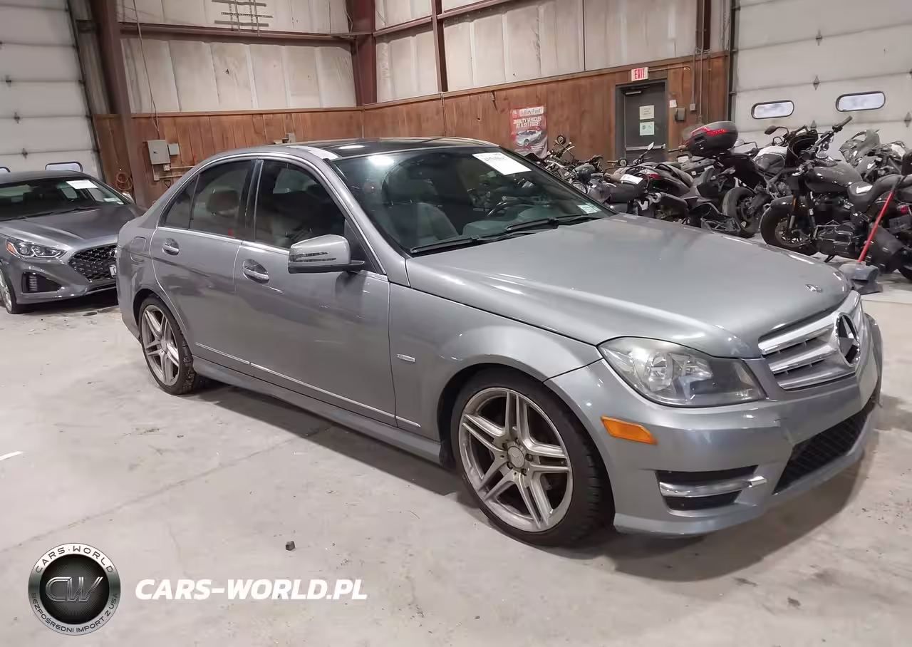 2012 Mercedes-Benz C 250 Sport
