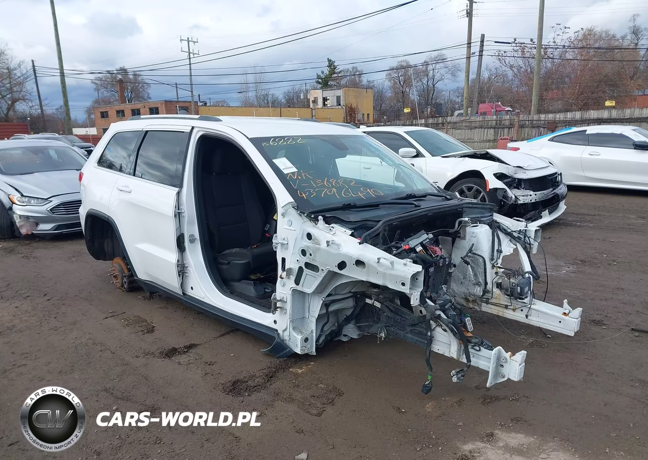 2018 Jeep Grand Cherokee Laredo E 4X4 – zdjęcie 1 z 15