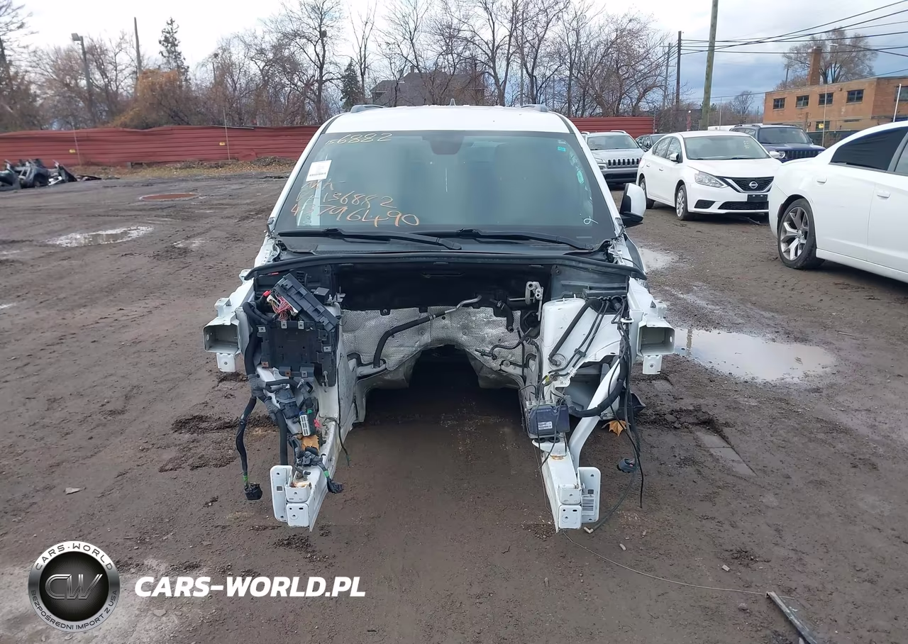 2018 Jeep Grand Cherokee Laredo E 4X4 VIN:1C4RJFAG0JC156882 - 6