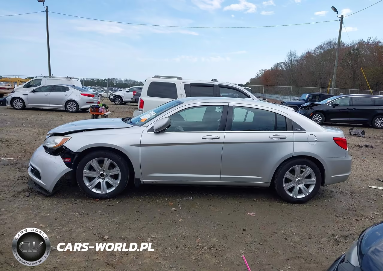 2012 Chrysler 200 Touring VIN:1C3CCBBB3CN302862 - 14