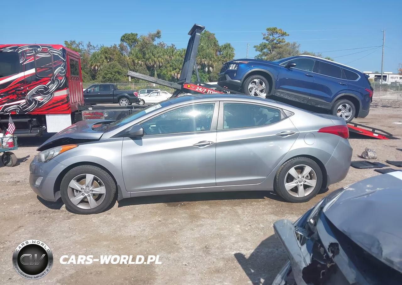 2013 Hyundai Elantra Gls VIN:KMHDH4AE9DU942764 - 14