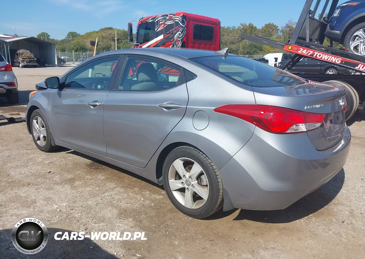 2013 Hyundai Elantra Gls VIN:KMHDH4AE9DU942764 - 3