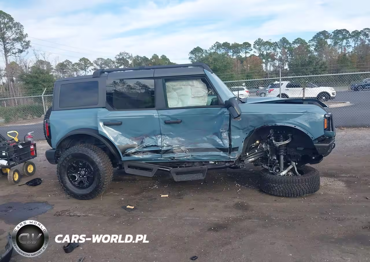 2023 Ford Bronco Wildtrak VIN:1FMEE5DP5PLB74548 - 12