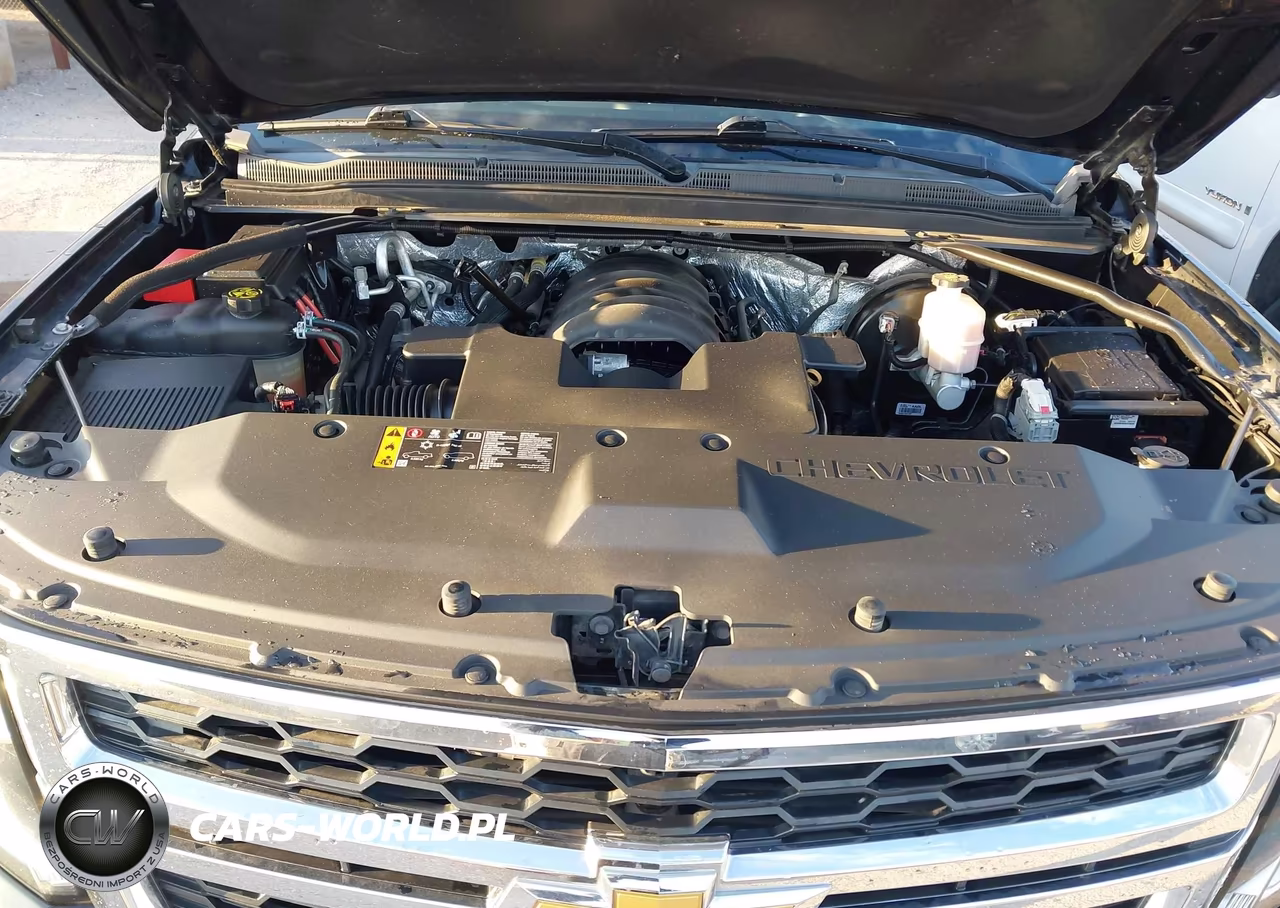 2018 Chevrolet Tahoe Lt VIN:1GNSCBKC4JR284742 - 10