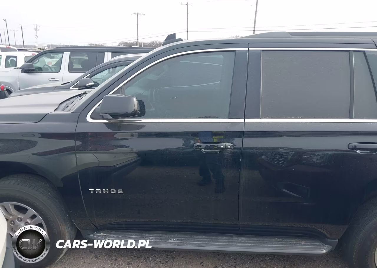 2018 Chevrolet Tahoe Lt VIN:1GNSCBKC4JR284742 - 14