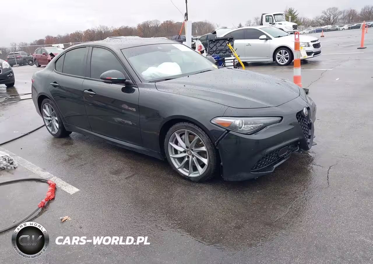 2022 Alfa Romeo Giulia Sprint Rwd