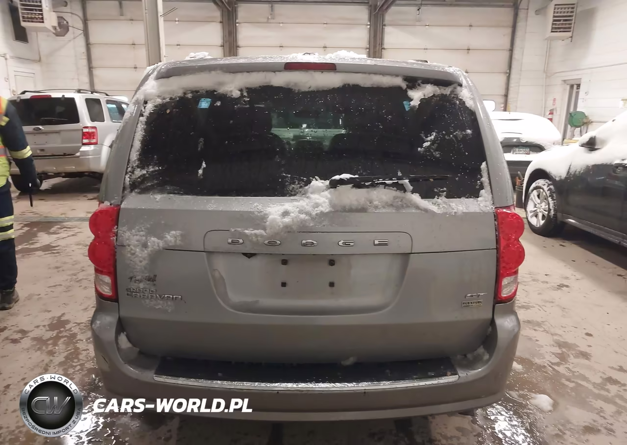 2018 Dodge Grand Caravan Gt VIN:2C4RDGEG6JR336852 - 16