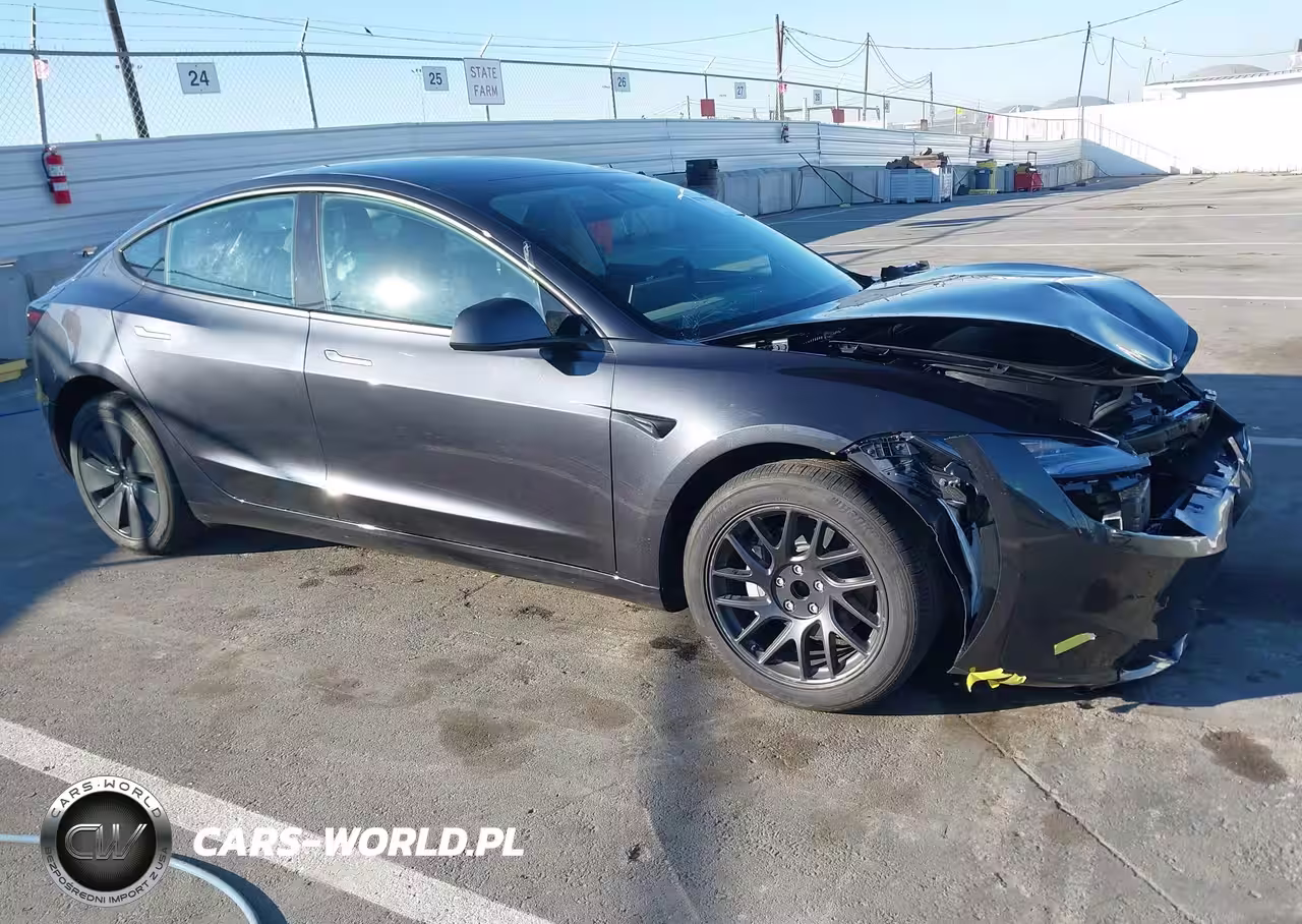 2025 Tesla Model 3 Long Range Rear-Wheel Drive-Standard Rear-Wheel Drive