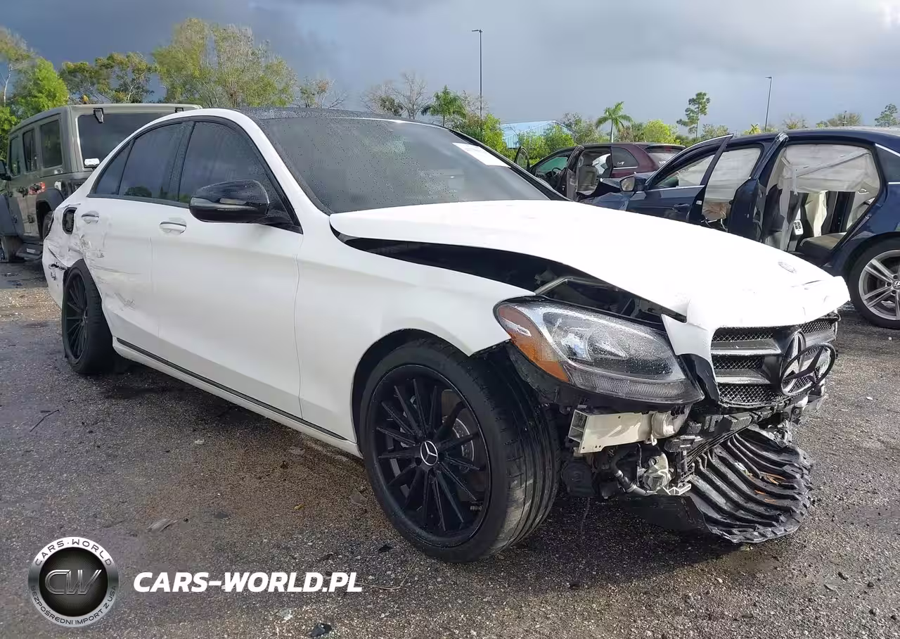 2017 Mercedes-Benz C 300