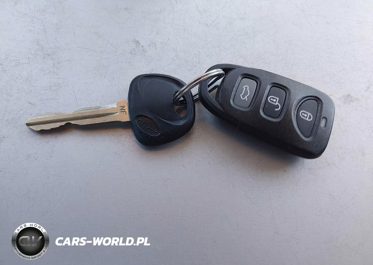 2020 Hyundai Elantra Sel VIN:5NPD84LF0LH573263 - 11