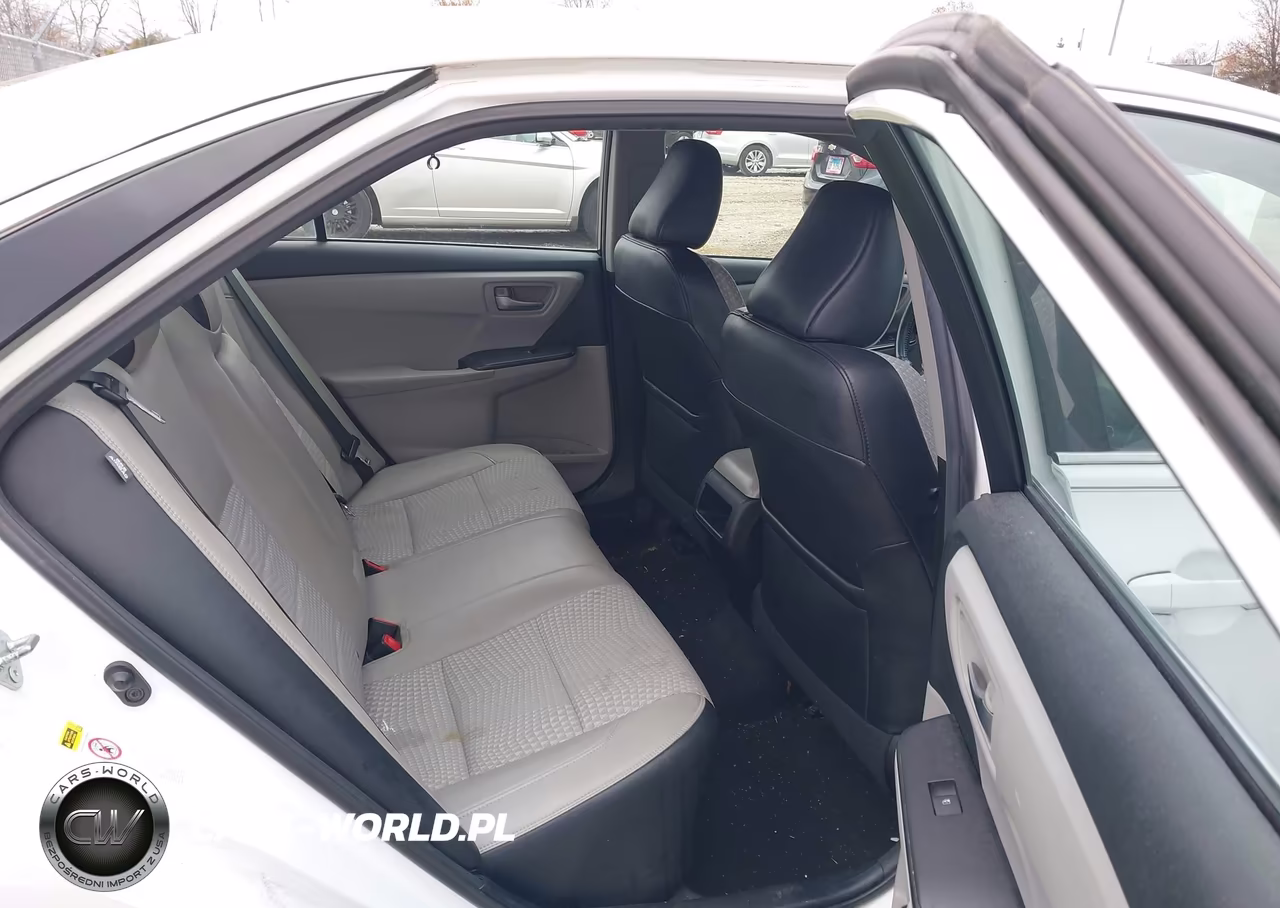 2015 Toyota Camry Se VIN:4T1BF1FK2FU018227 - 8