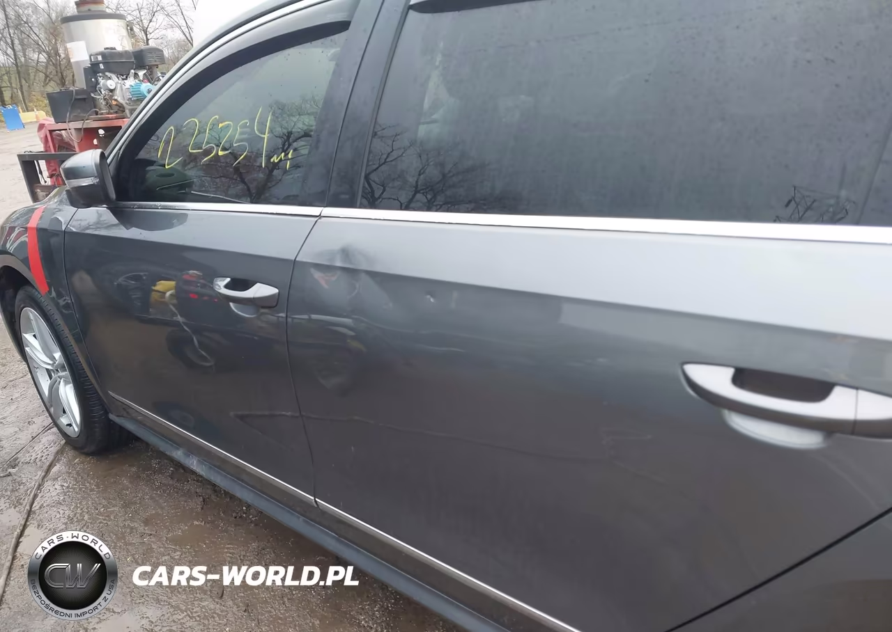 2015 Volkswagen Passat 1.8T Se VIN:1VWBS7A39FC030106 - 18