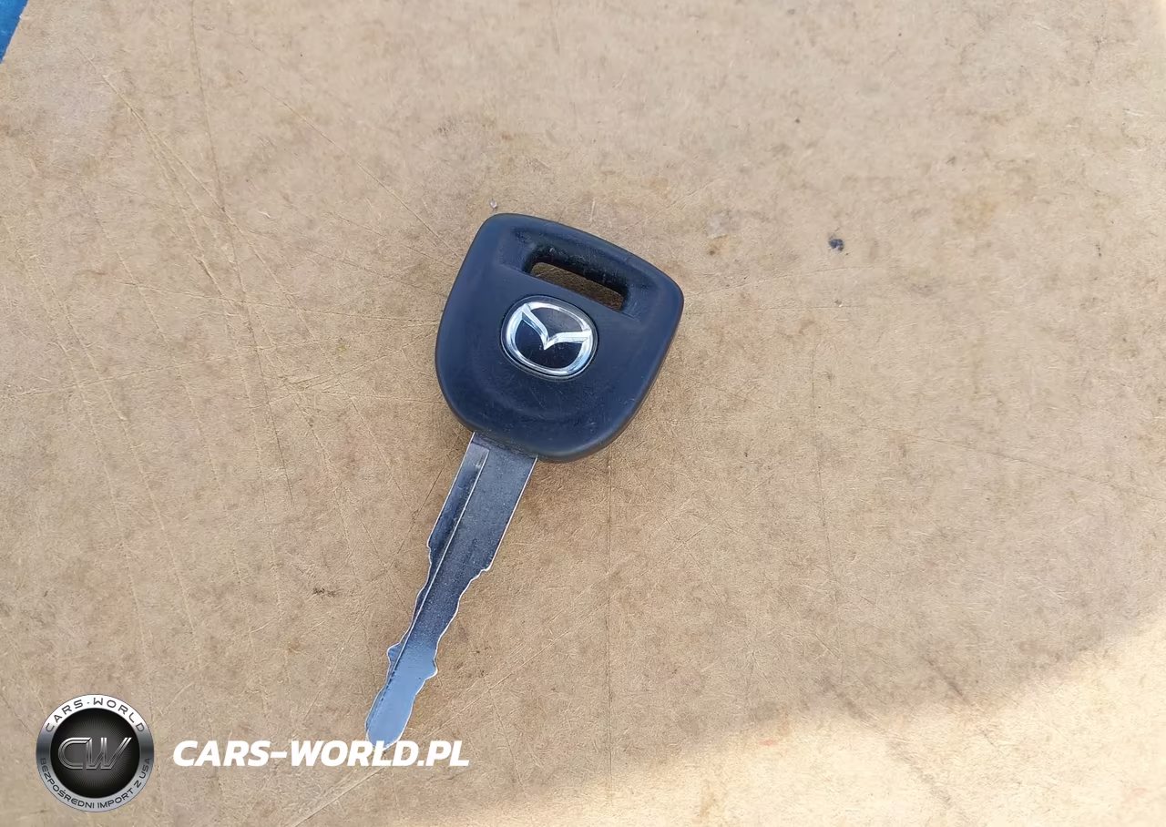 2008 Mazda Mazda3 I Touring Value VIN:JM1BK32F281120295 - 11
