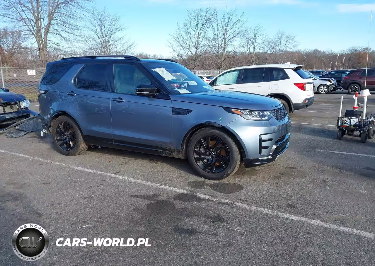 2020 Land Rover Discovery Landmark Edition