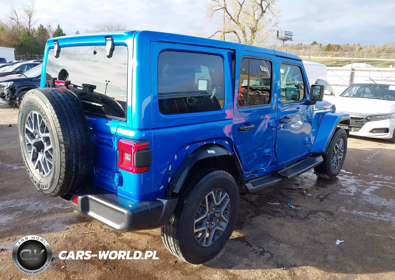 2024 Jeep Wrangler 4-Door Sahara 4X4 VIN:1C4PJXEGXRW264329 - 4