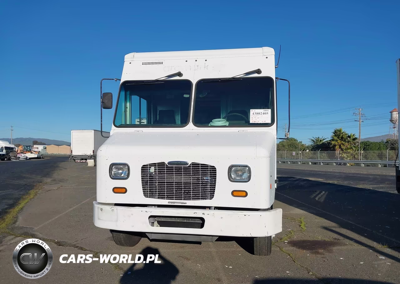 2012 Freightliner Chassis M Line Walk-In Van VIN:4UZAC3DV6CCBT7142 - 12