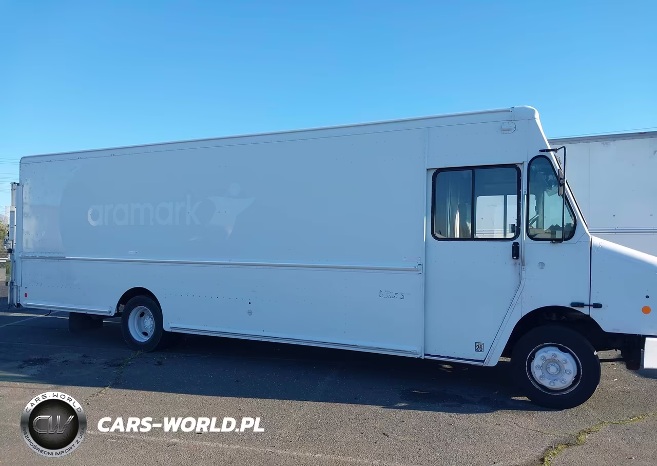 2012 Freightliner Chassis M Line Walk-In Van VIN:4UZAC3DV6CCBT7142 - 13