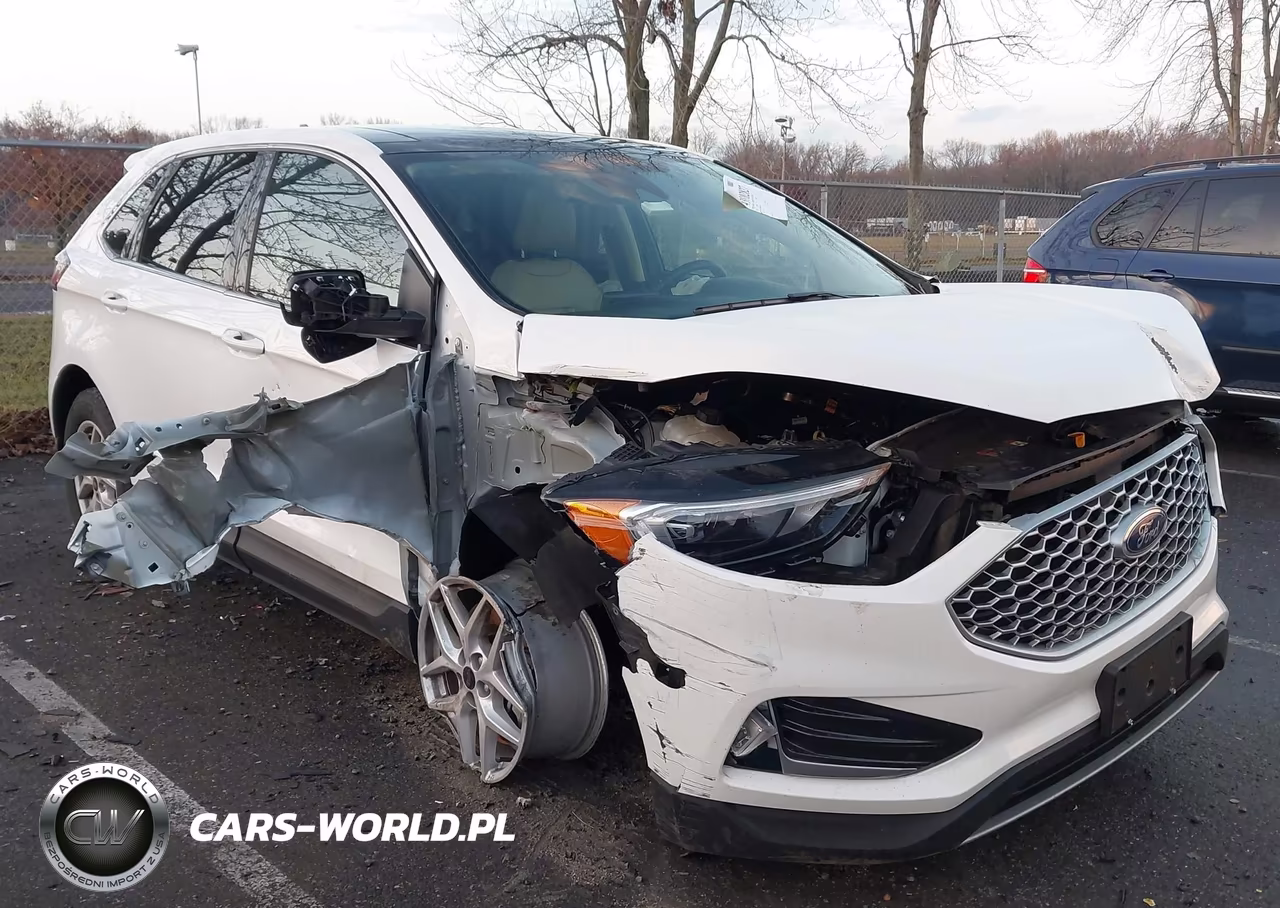 2023 Ford Edge Sel