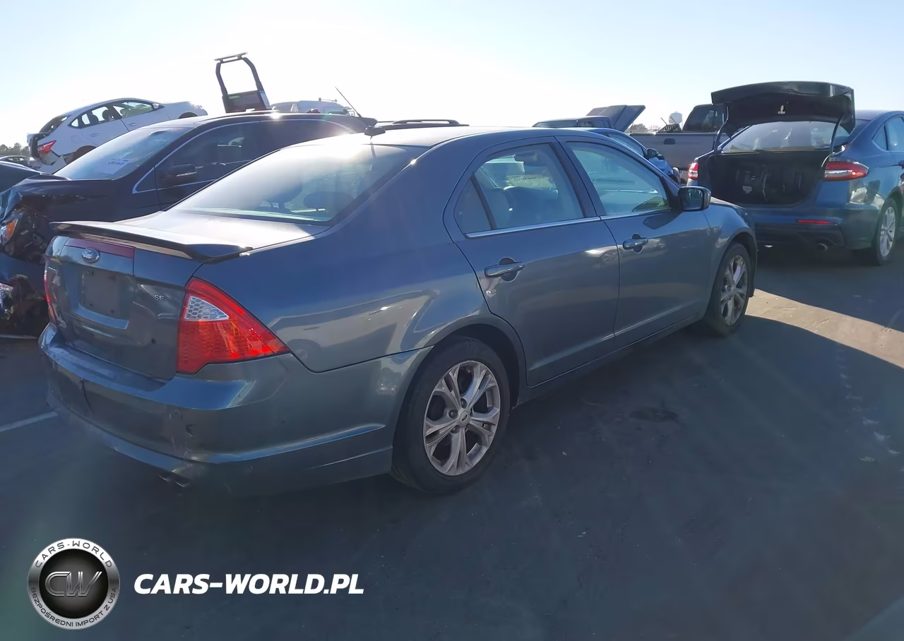 2012 Ford Fusion Se VIN:3FAHP0HA9CR215754 - 4