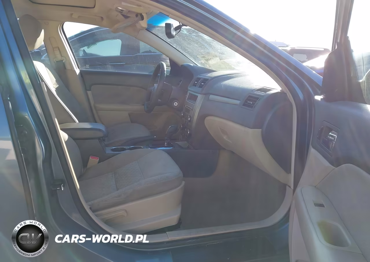 2012 Ford Fusion Se VIN:3FAHP0HA9CR215754 - 5