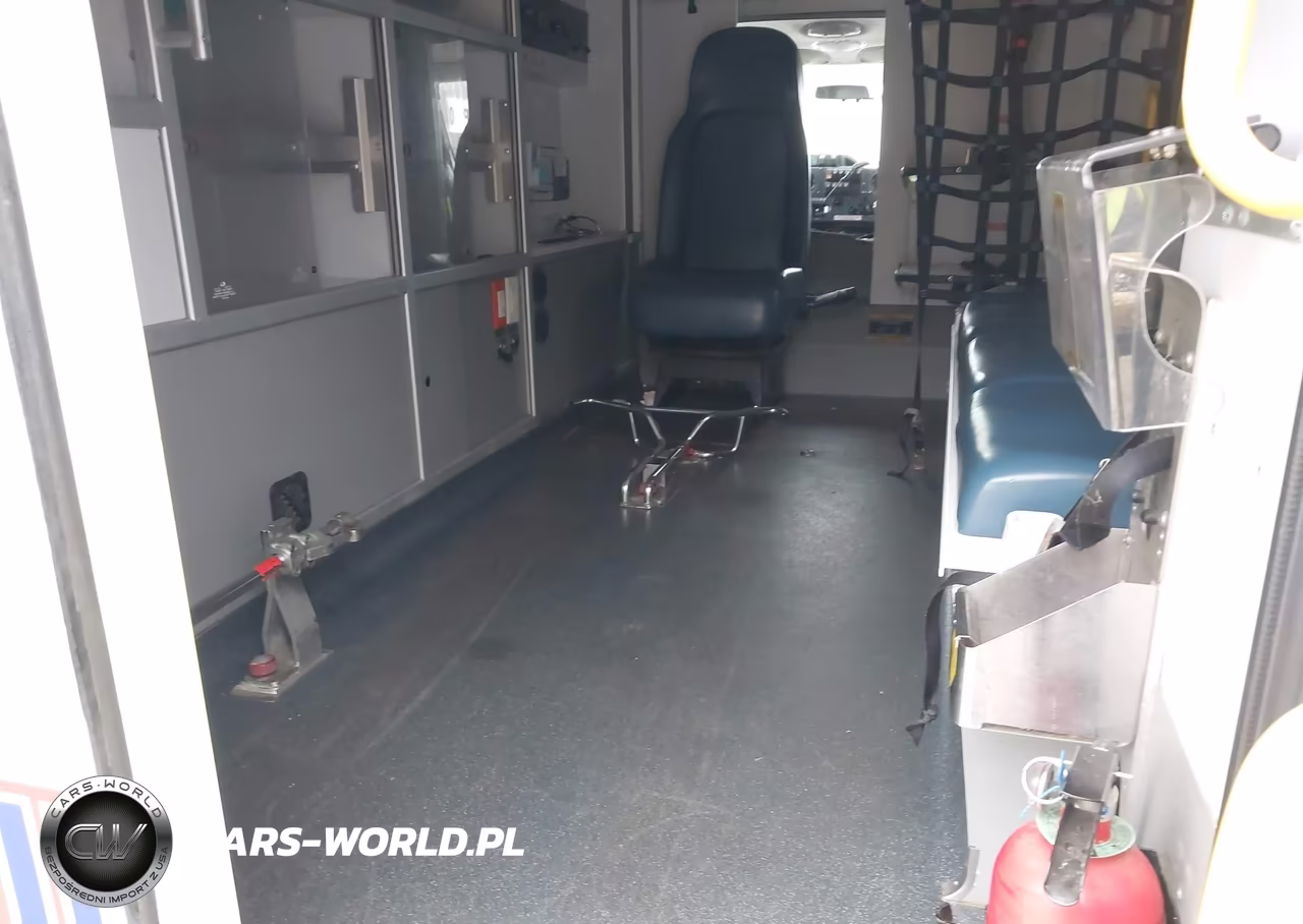 2011 Ford E-350 Cutaway VIN:1FDWE3FS6BDB07888 - 6