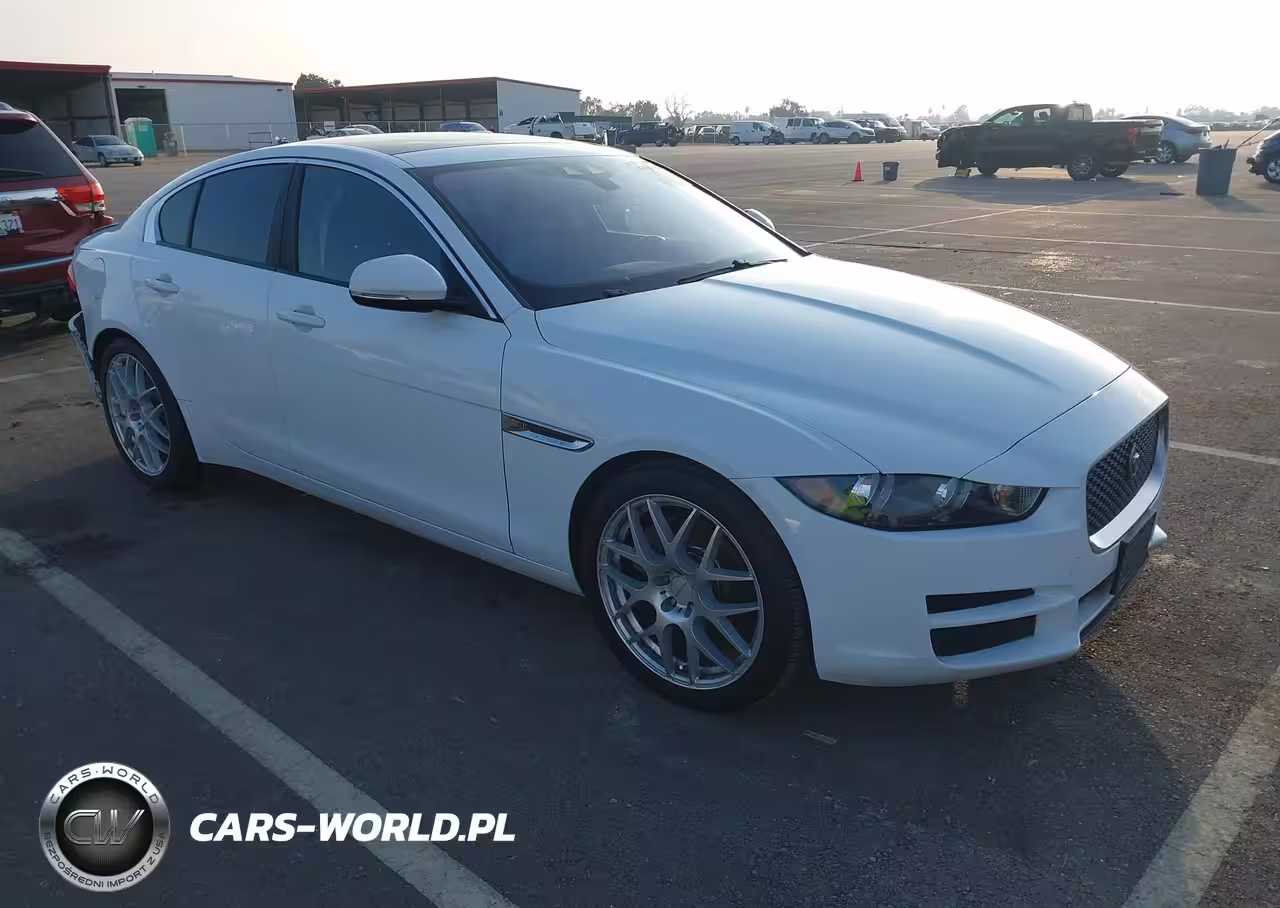 2018 Jaguar Xe 25T
