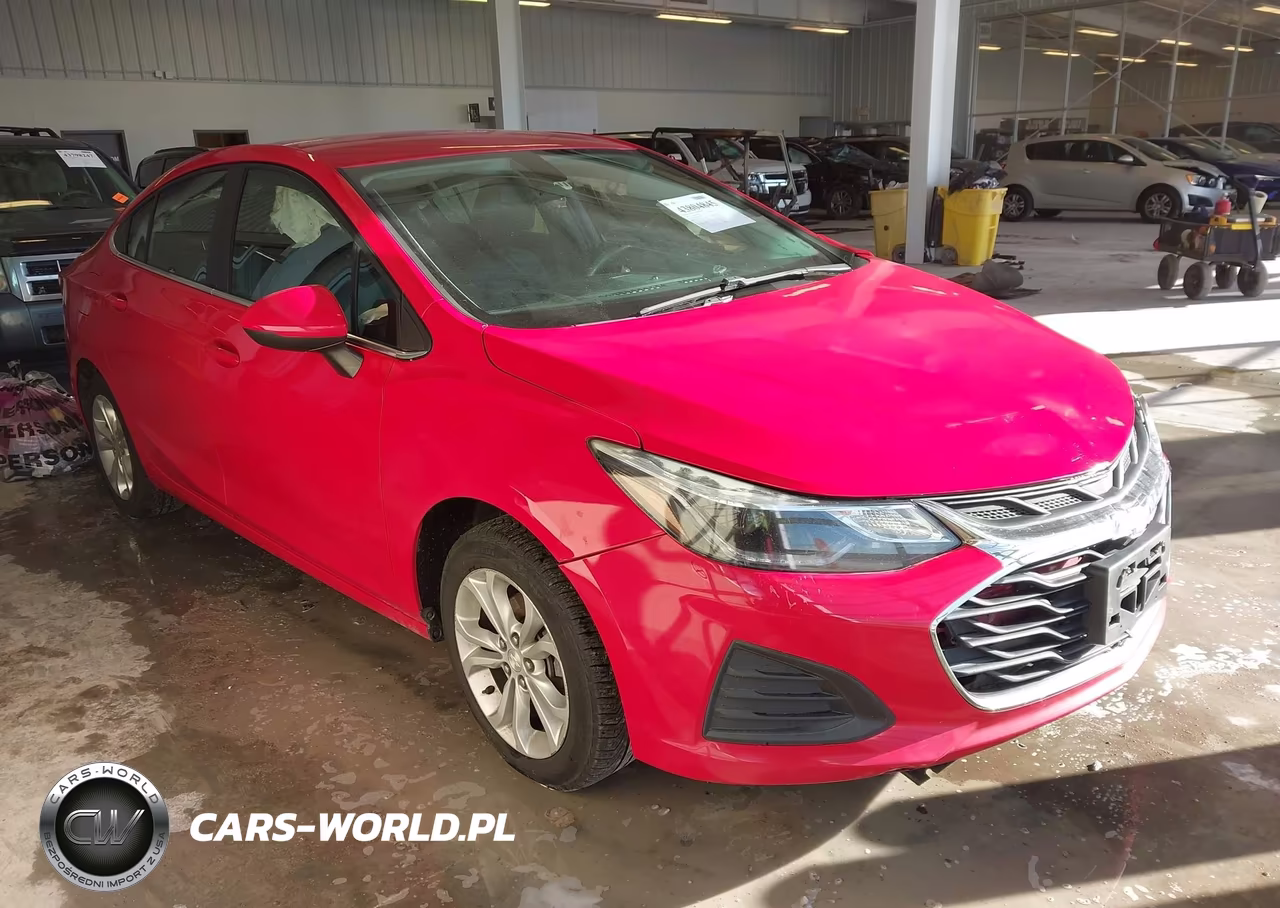 2019 Chevrolet Cruze Lt – zdjęcie 1 z 16