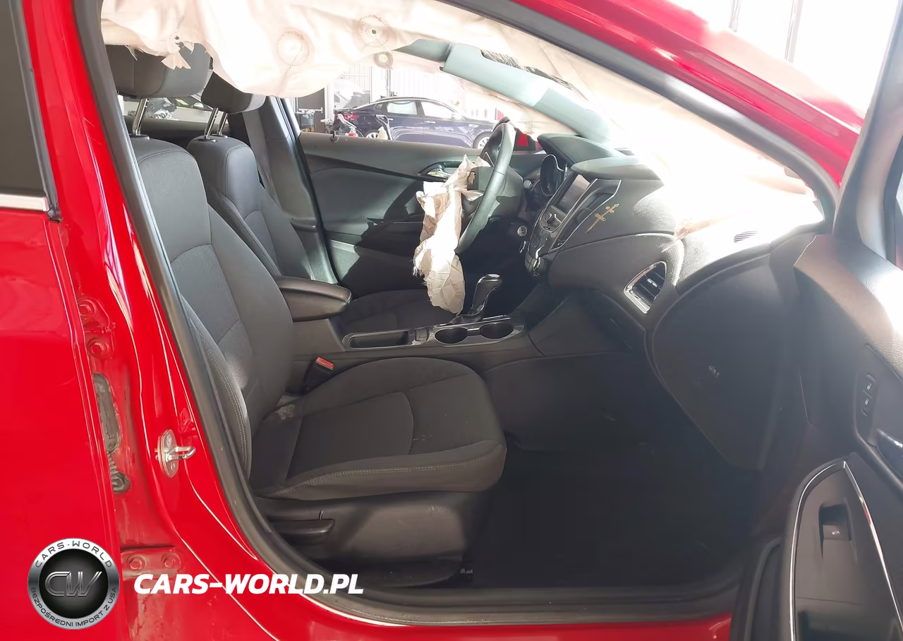 2019 Chevrolet Cruze Lt VIN:1G1BE5SM2K7142537 - 5