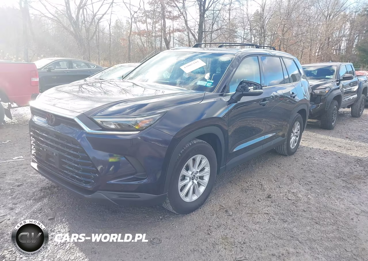 2024 Toyota Grand Highlander Hybrid Xle VIN:5TDACAB59RS031011 - 2
