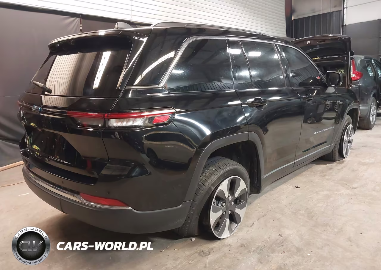 2024 Jeep Grand Cherokee 4Xe VIN:1C4RJYB62RC716589 - 4