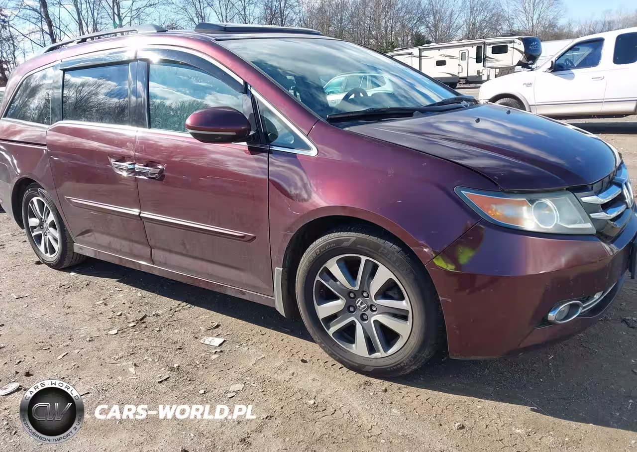 2015 Honda Odyssey Touring-Touring Elite