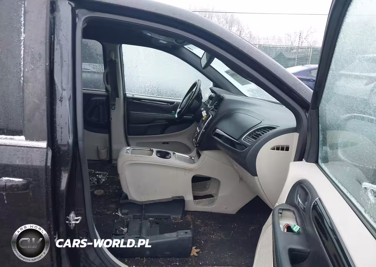 2019 Dodge Grand Caravan Sxt VIN:2C4RDGCG2KR790049 - 5