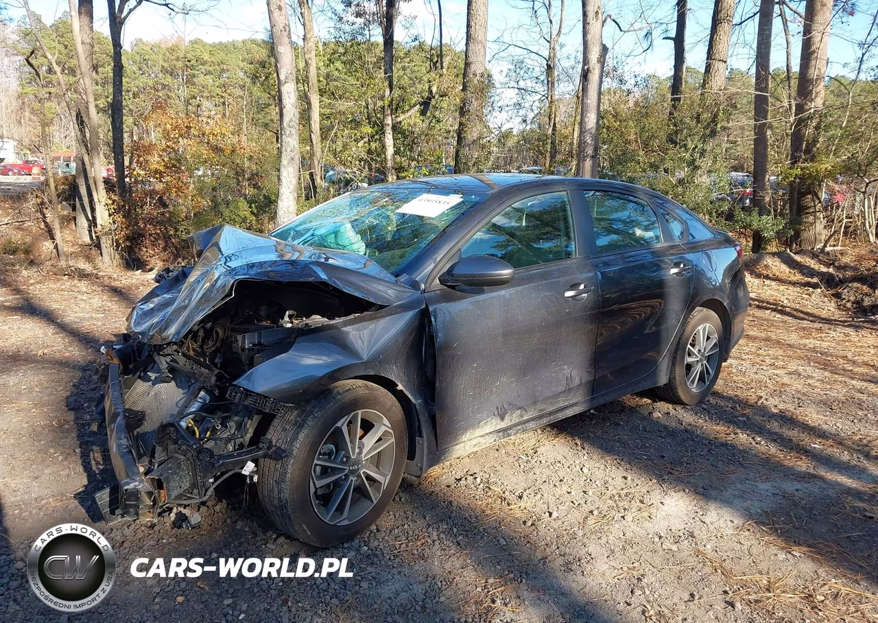 2023 Kia Forte Lxs VIN:3KPF24AD9PE609912 - 2