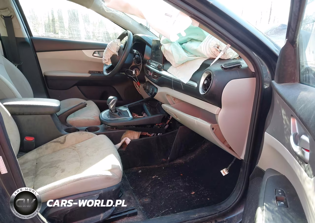 2023 Kia Forte Lxs VIN:3KPF24AD9PE609912 - 5