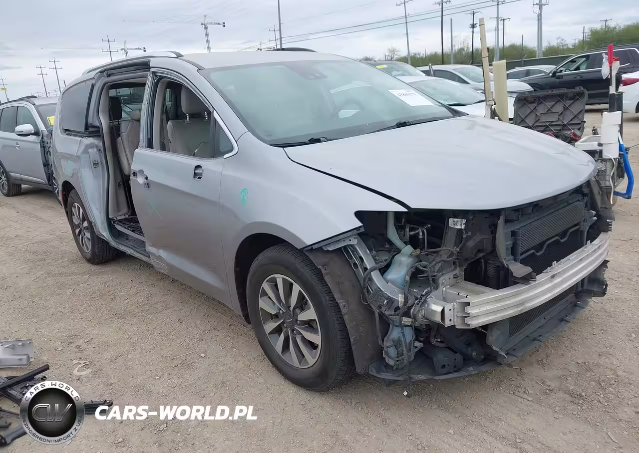 2021 Chrysler Pacifica Touring L