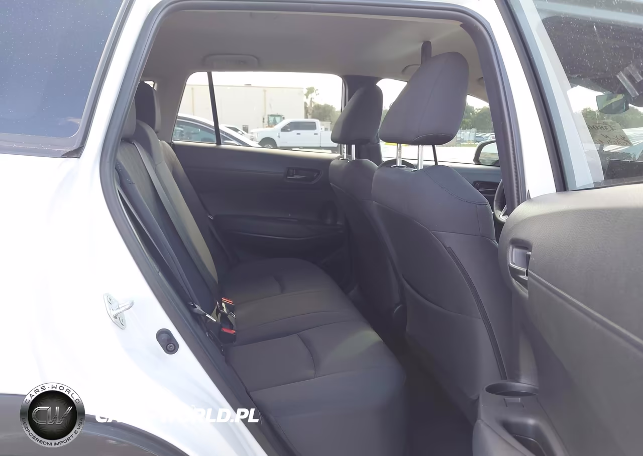 2024 Toyota Corolla Cross Le VIN:7MUCAAAG6RV083882 - 8