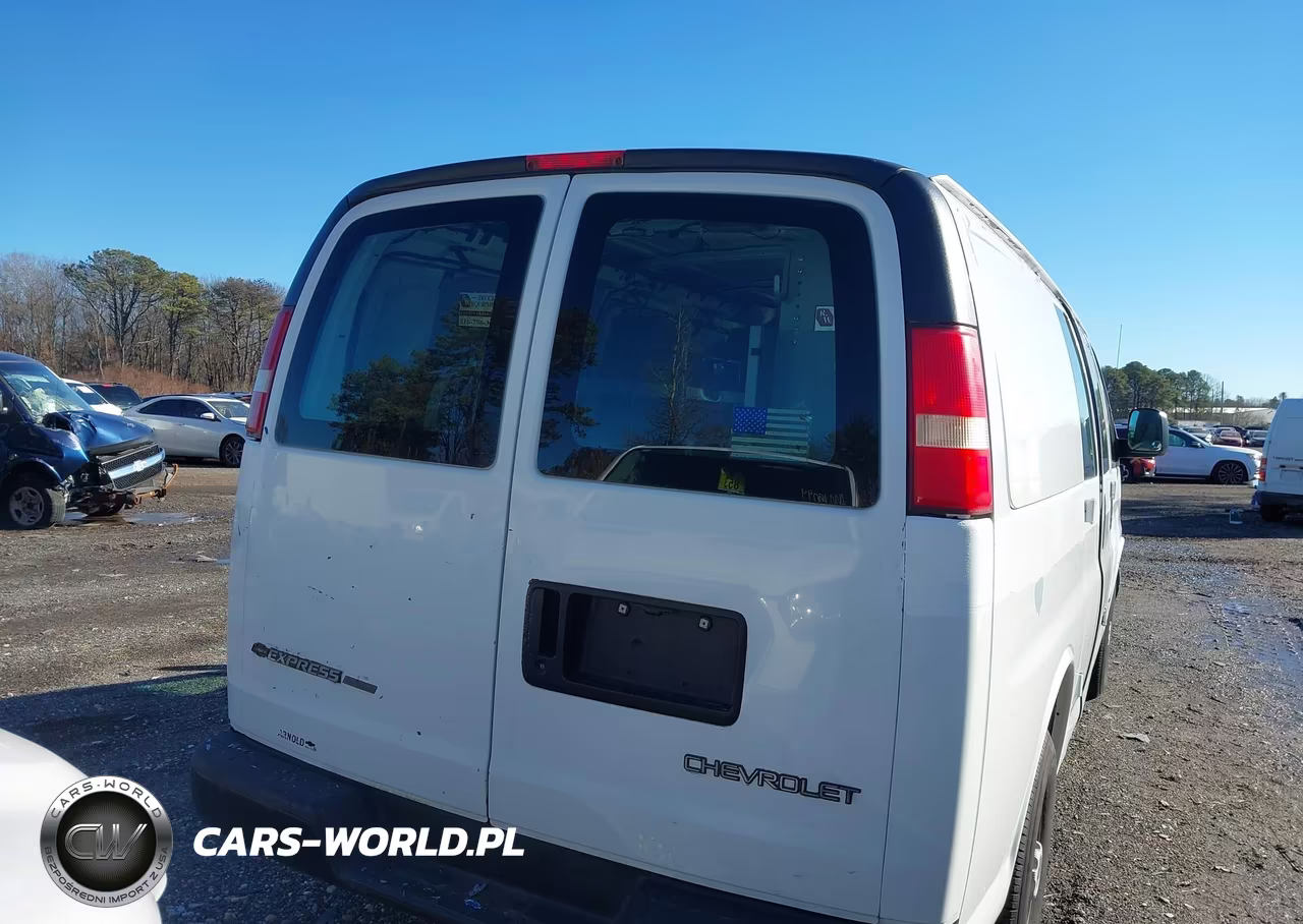 2005 Chevrolet Express VIN:1GCGG25V551142310 - 14