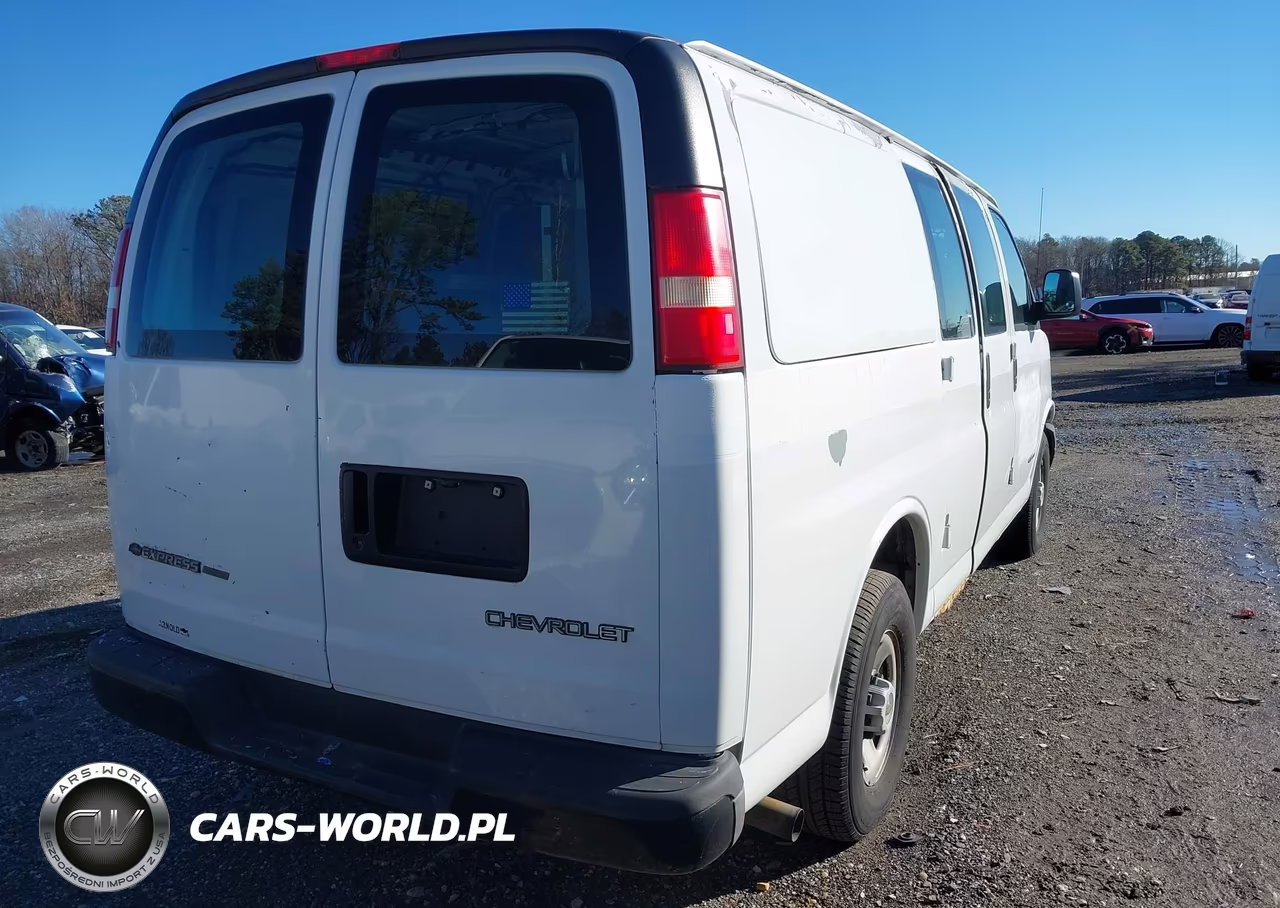 2005 Chevrolet Express VIN:1GCGG25V551142310 - 4