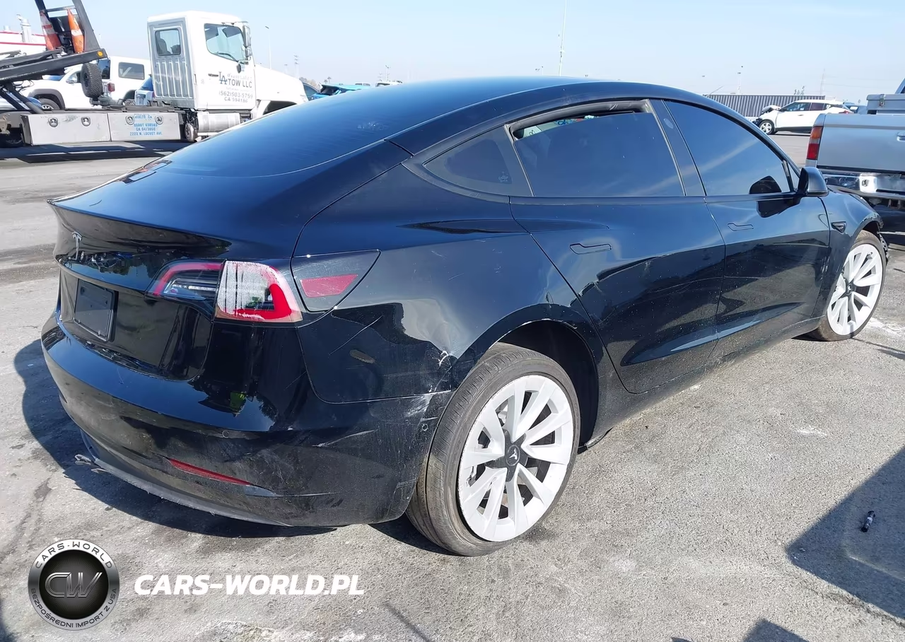 2022 Tesla Model 3 Rear-Wheel Drive VIN:5YJ3E1EA4NF186754 - 4