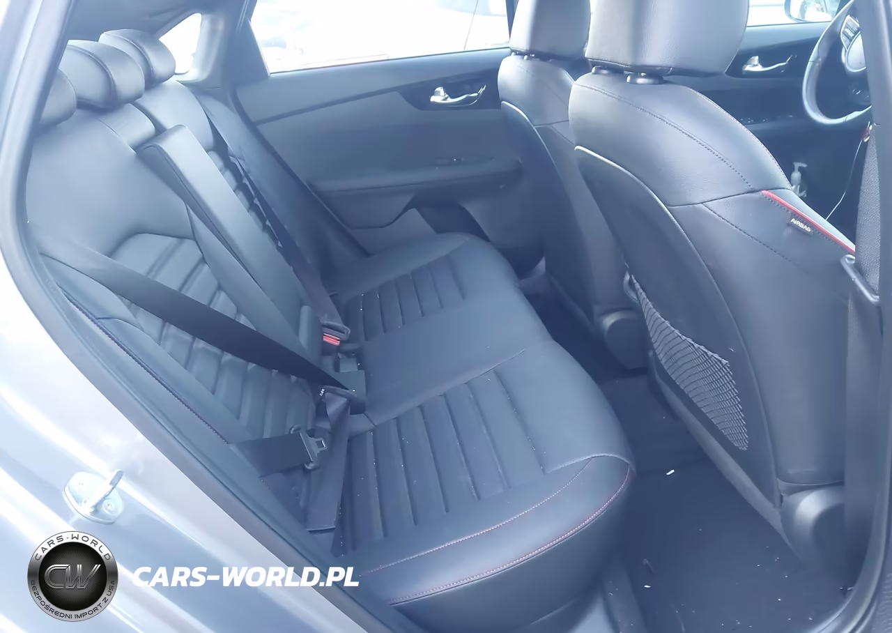 2024 Kia Forte Gt VIN:3KPF44AC1RE710091 - 8