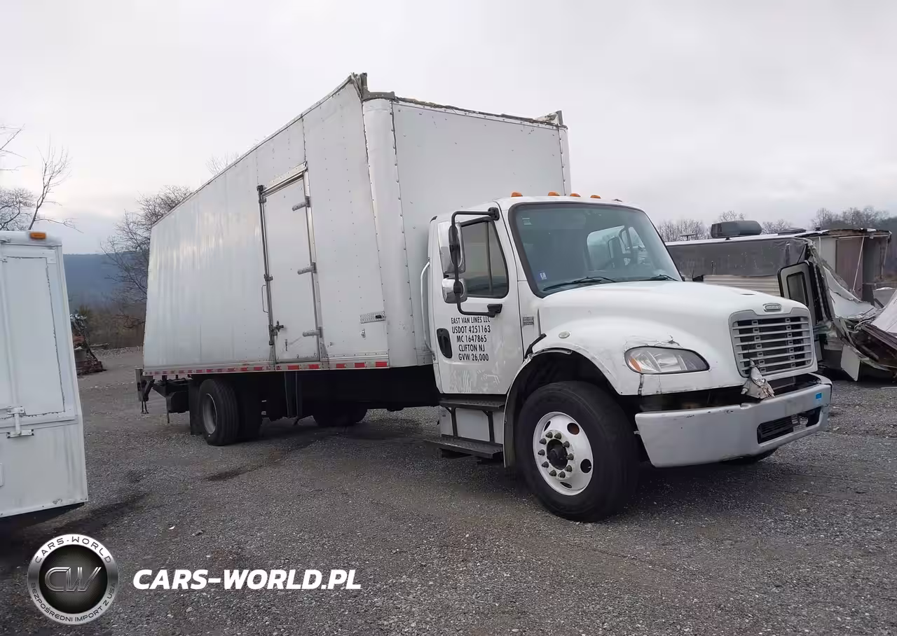 2018 Freightliner M2 106