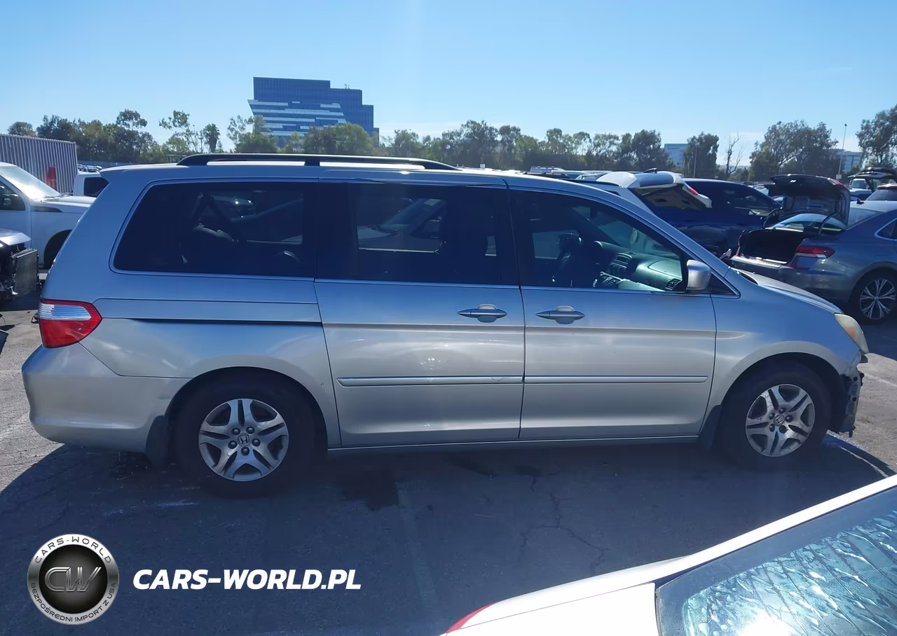 2005 Honda Odyssey Touring VIN:5FNRL38885B046033 - 14