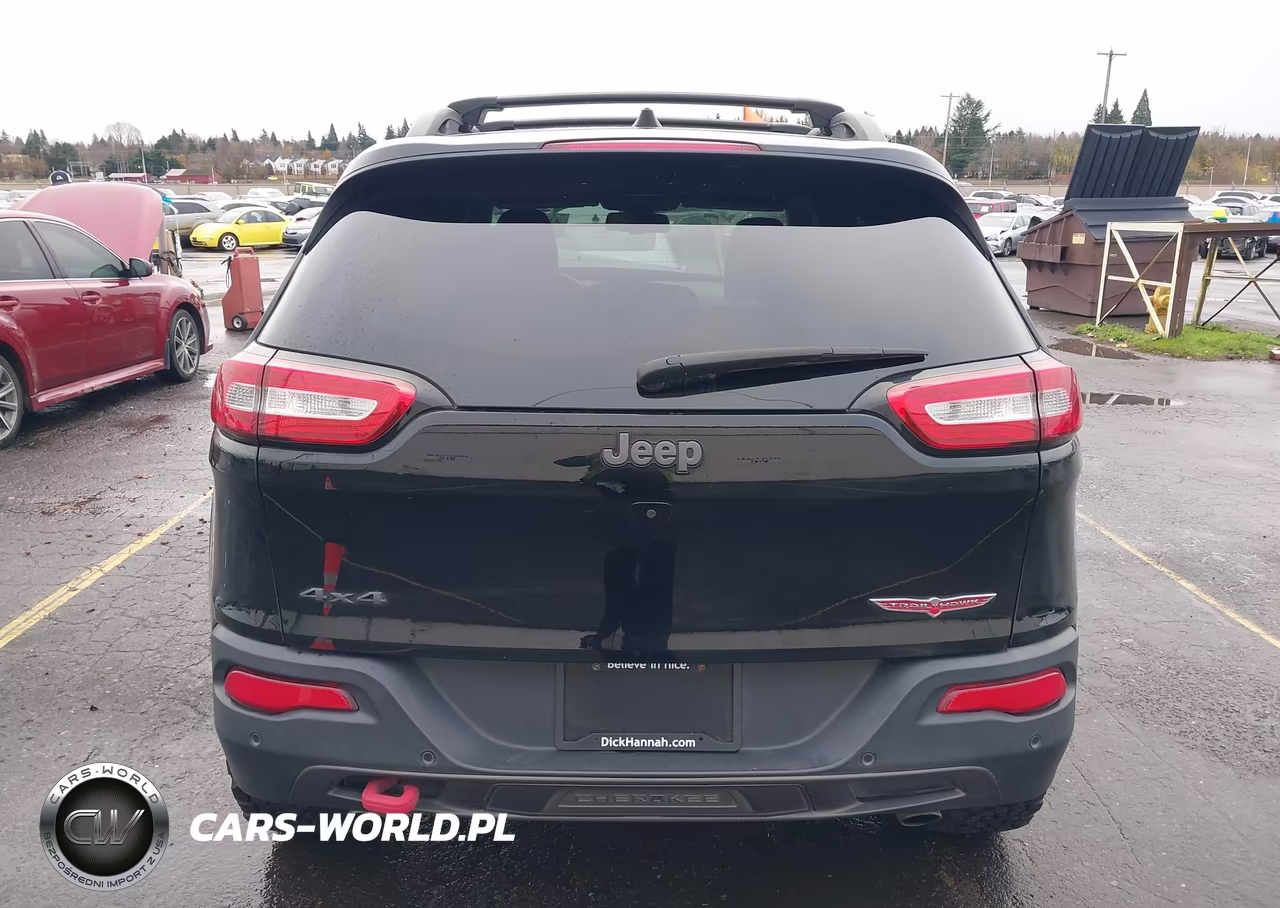 2018 Jeep Cherokee Trailhawk 4X4 VIN:1C4PJMBX2JD562974 - 16