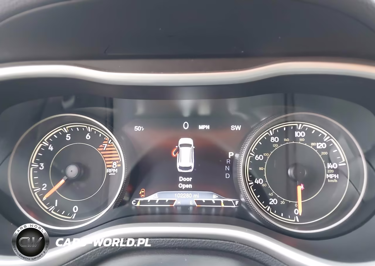 2018 Jeep Cherokee Trailhawk 4X4 VIN:1C4PJMBX2JD562974 - 7