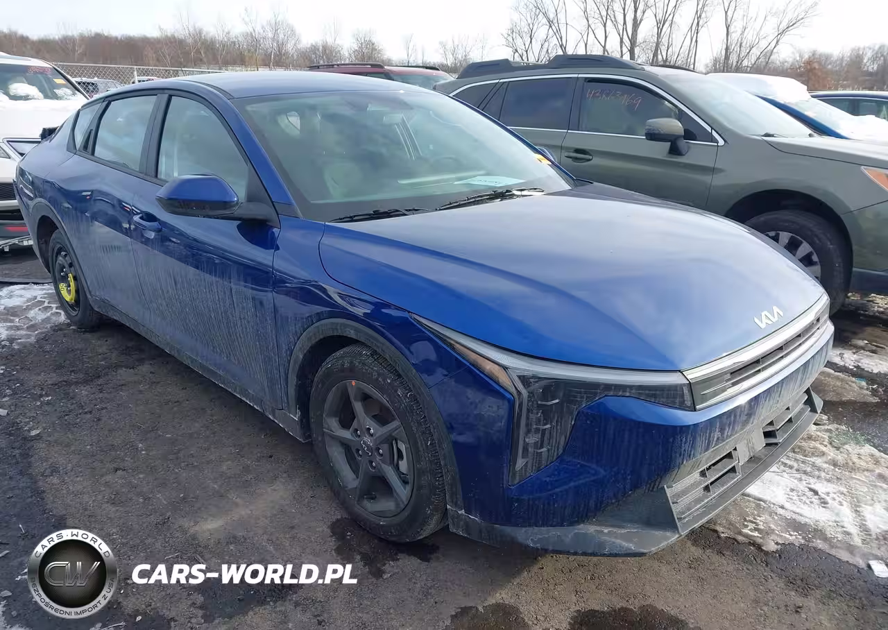 2025 Kia K4 Lxs