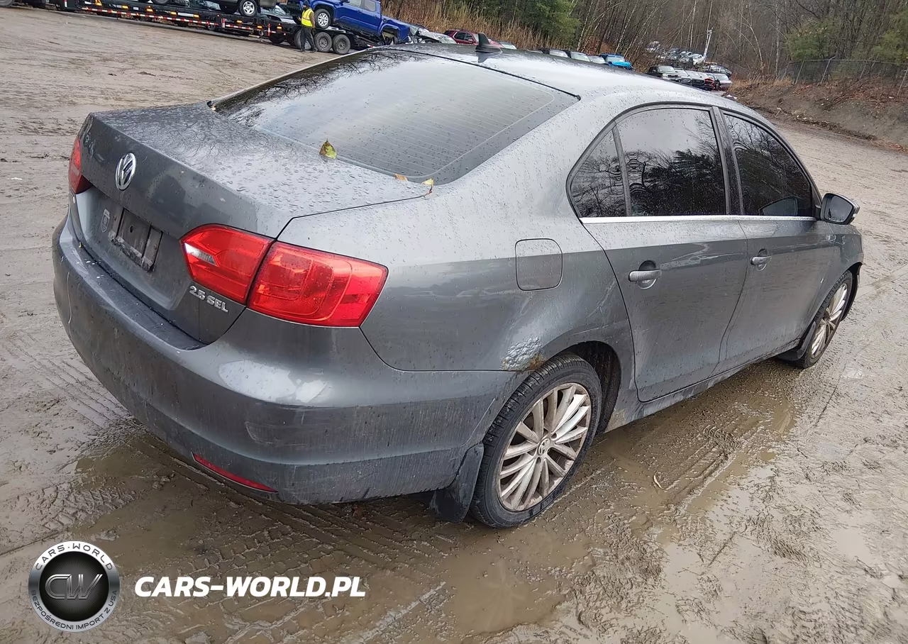 2011 Volkswagen Jetta 2.5L Sel VIN:3VWLZ7AJ1BM392776 - 4