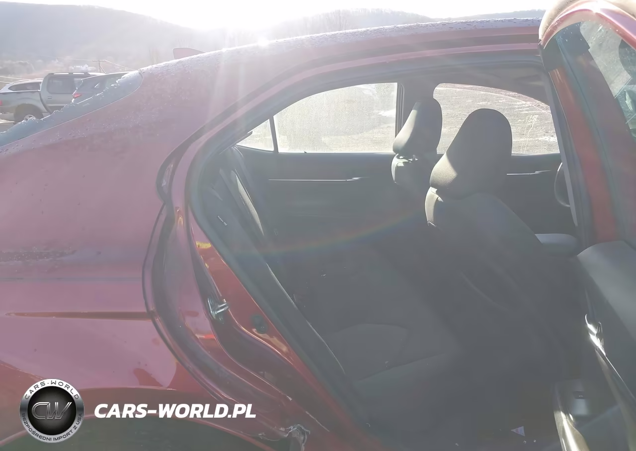 2019 Toyota Camry Le VIN:4T1B11HK6KU827803 - 8