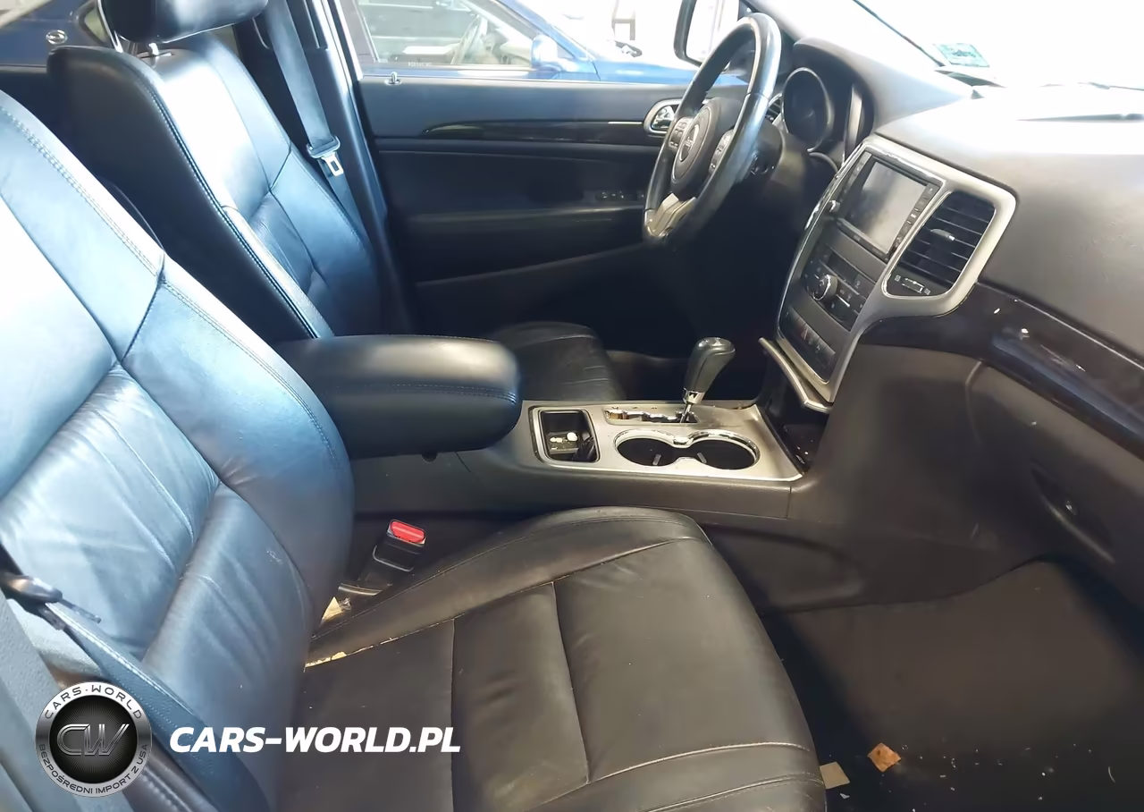 2013 Jeep Grand Cherokee Laredo Altitude VIN:1C4RJFAG4DC561924 - 5
