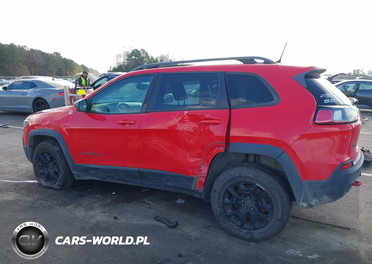 2019 Jeep Cherokee Trailhawk Elite 4X4 VIN:1C4PJMBX4KD104547 - 14